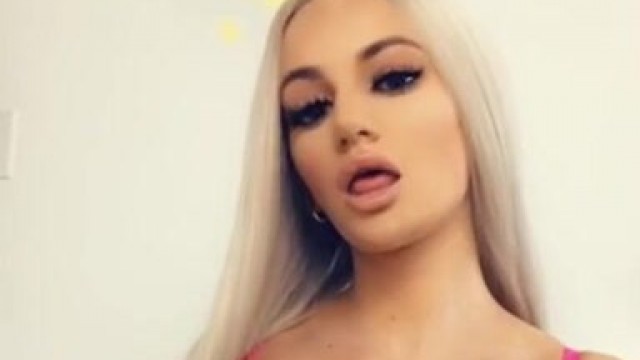 Bimbo Teasing Hard